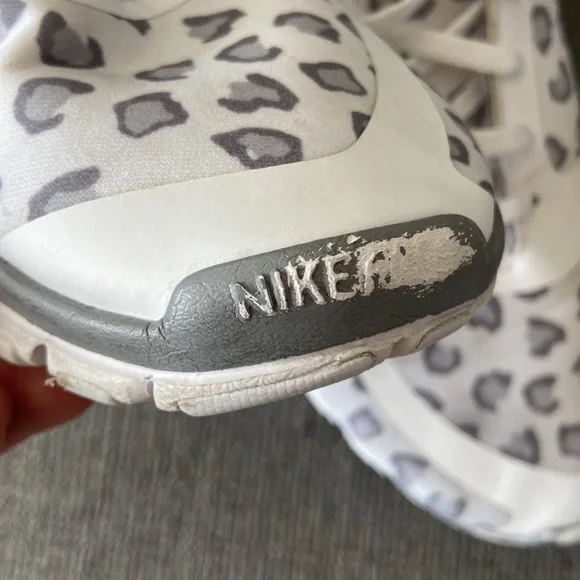 Nike Free 5.0 animal cheetah print size 11.5 women’s sneaker - Picture 9 of 10